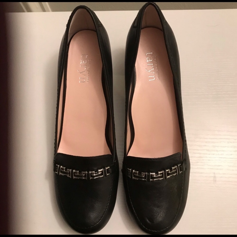 Taryn Rose loafer